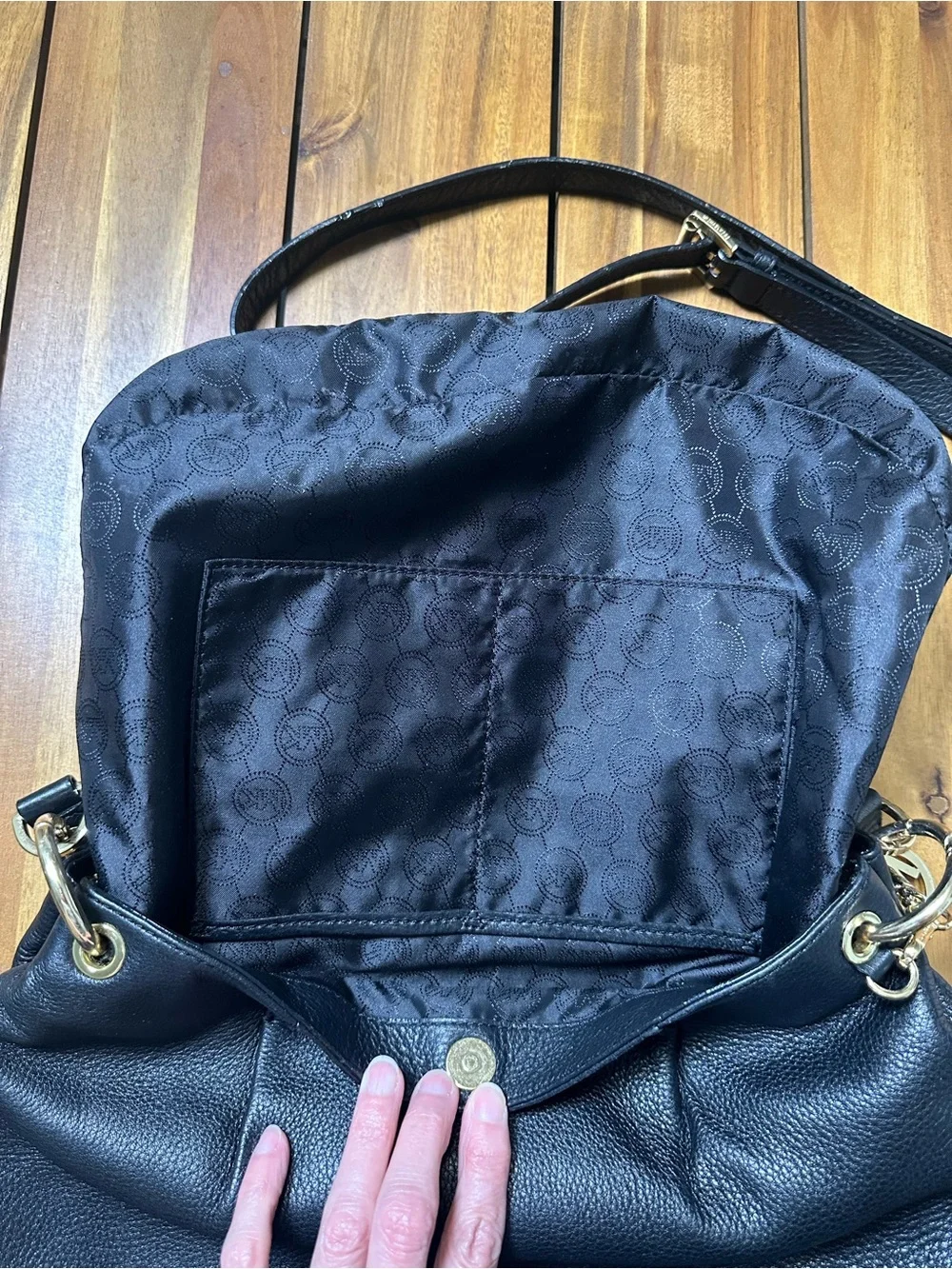 Michael Kors beautiful genuine